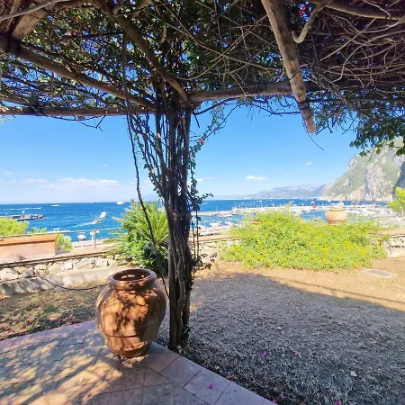 La Darsenella * Marina Grande